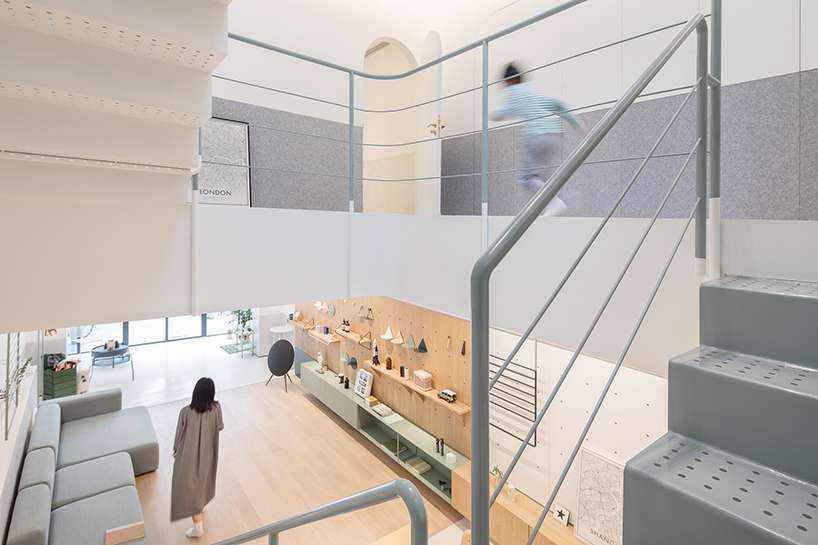 RIGI design renews a single family building in shanghai and lights it up