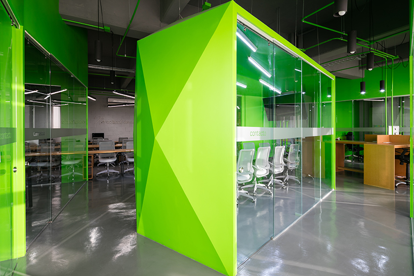 contacto office in guadalajara, mexico designed by IX2 arquitectura