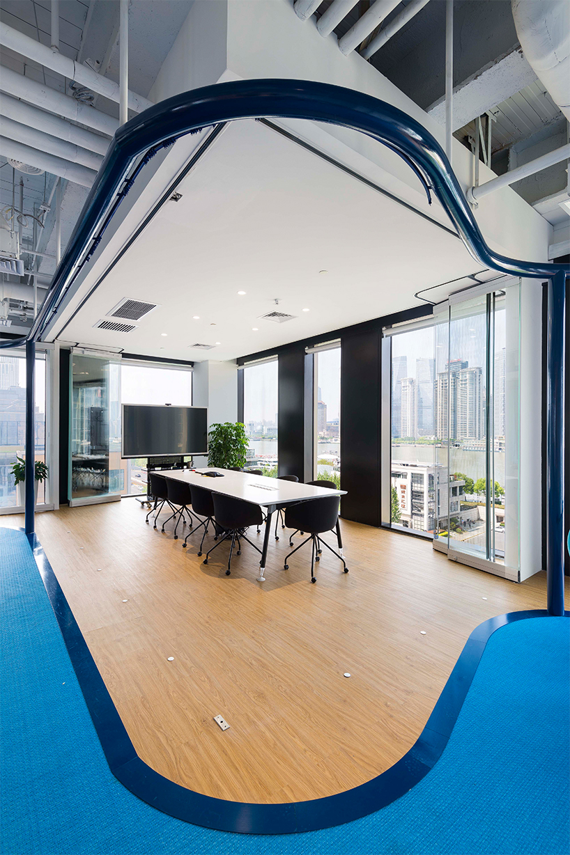 diego fuertes + 100architects complete underwater-themed club-med headquarters in shanghai