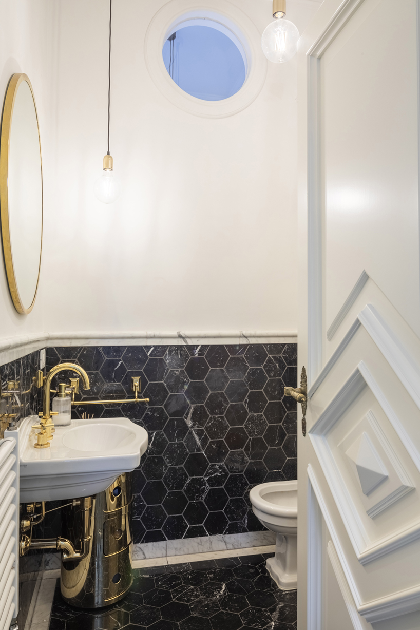 pardini hall applies marble finishes to '3VB' apartment in forte dei marmi designboom