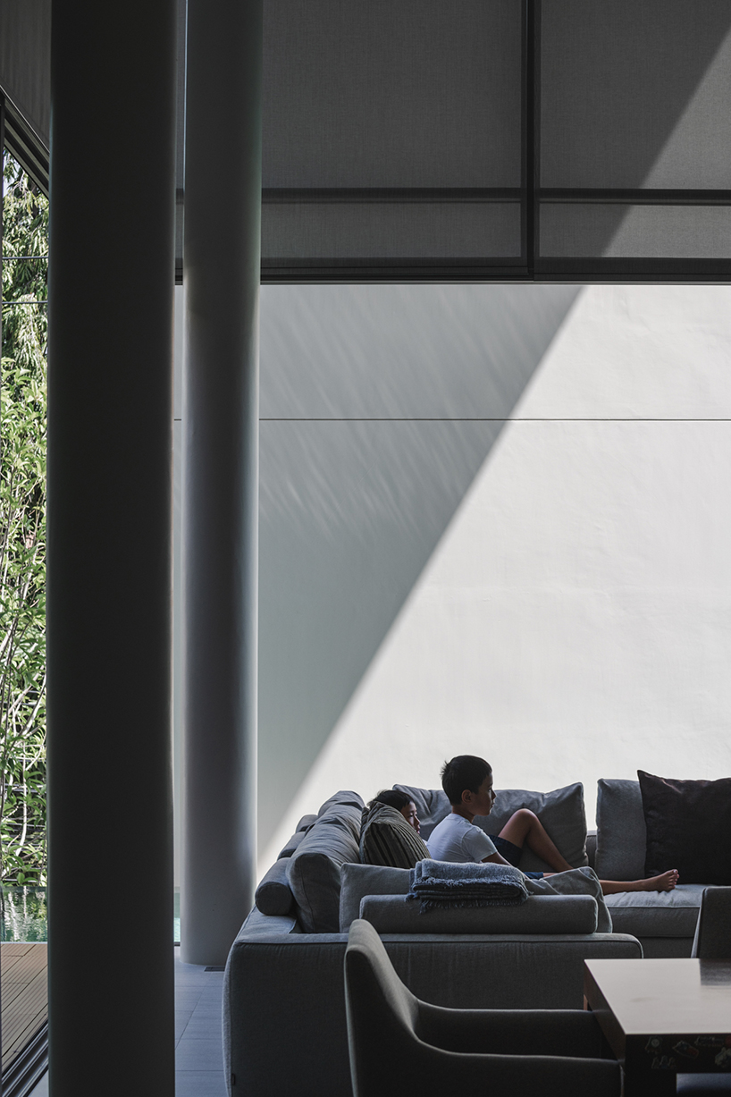 planted terraces outline vertically organized house by anonym studio in bangkok - 5