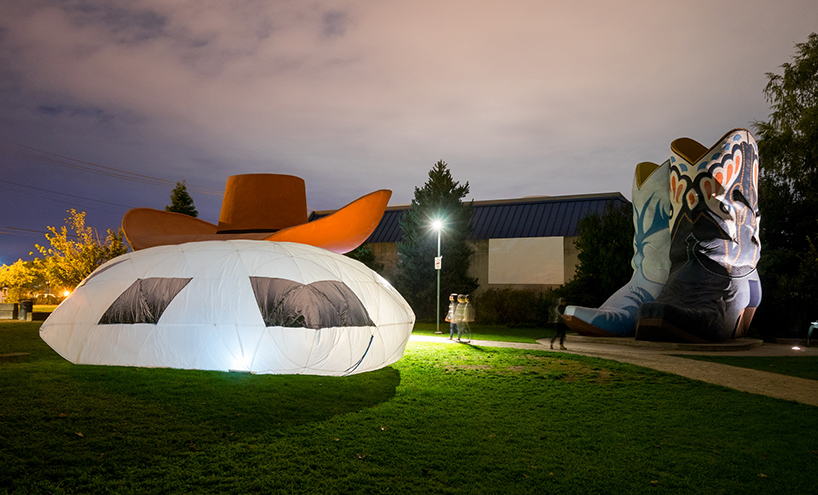 seattle design nerds inflate refractor, a mobile event space