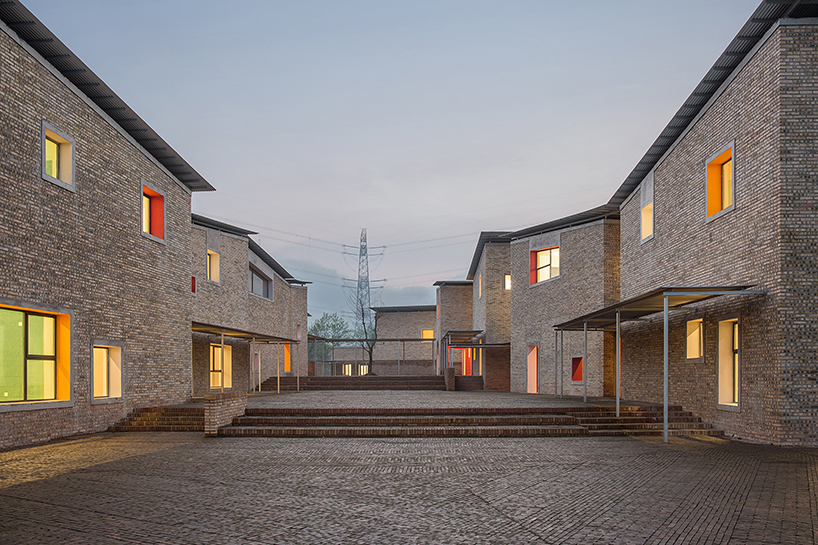 deshaus rebuilds homey kindergarten following lushan's 2013 earthquakes