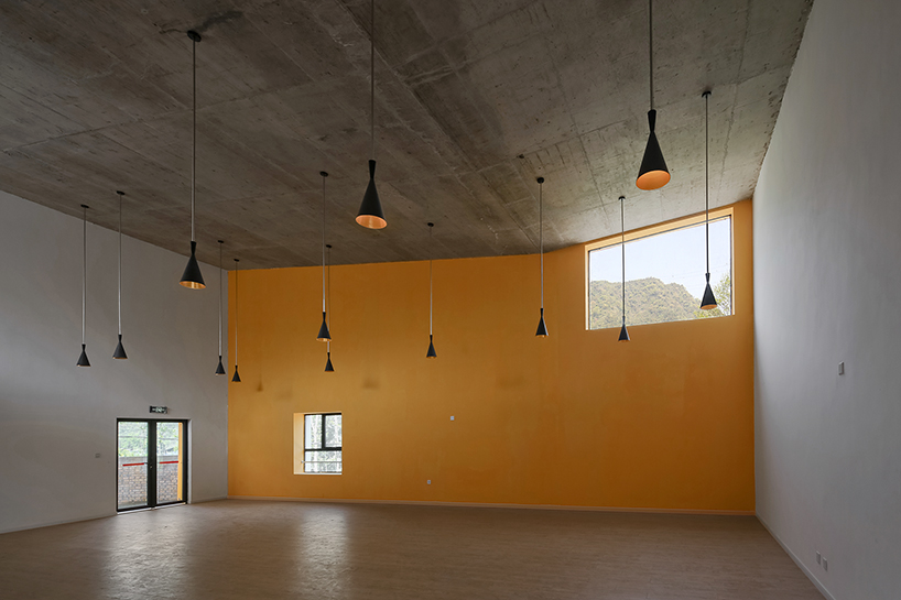 deshaus rebuilds homey kindergarten following lushan's 2013 earthquakes