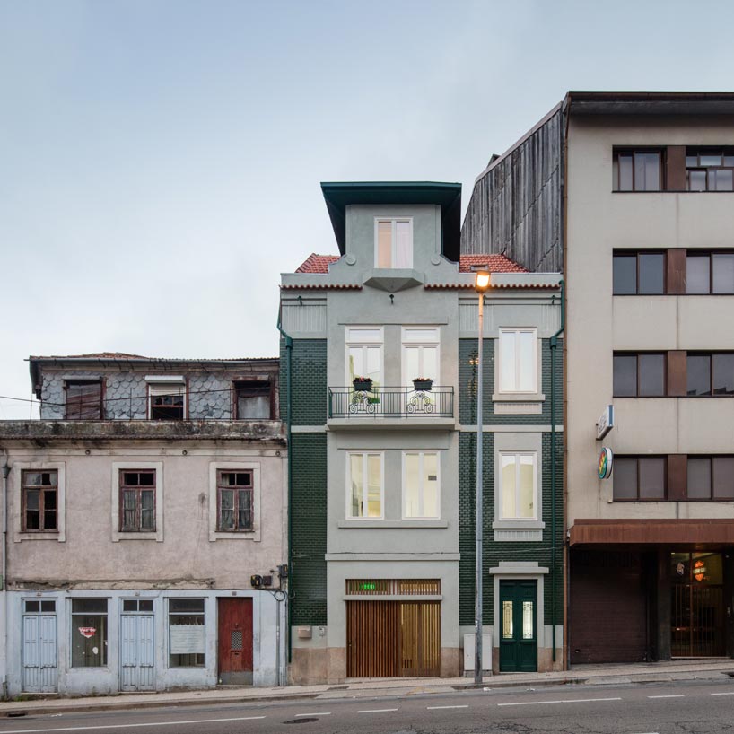 pedro ferreira refurbishes art deco house into tourist-use unit in porto
