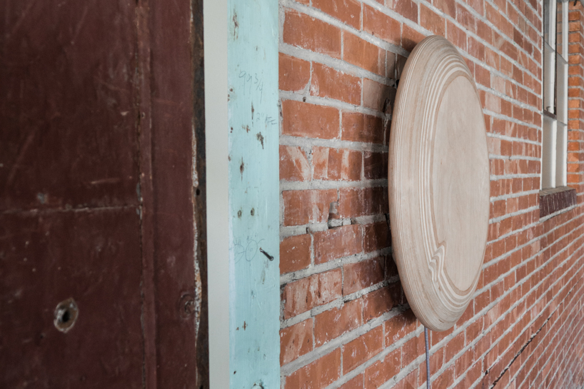 mckay nilson's interactive woodrow stereo developed with swarm design