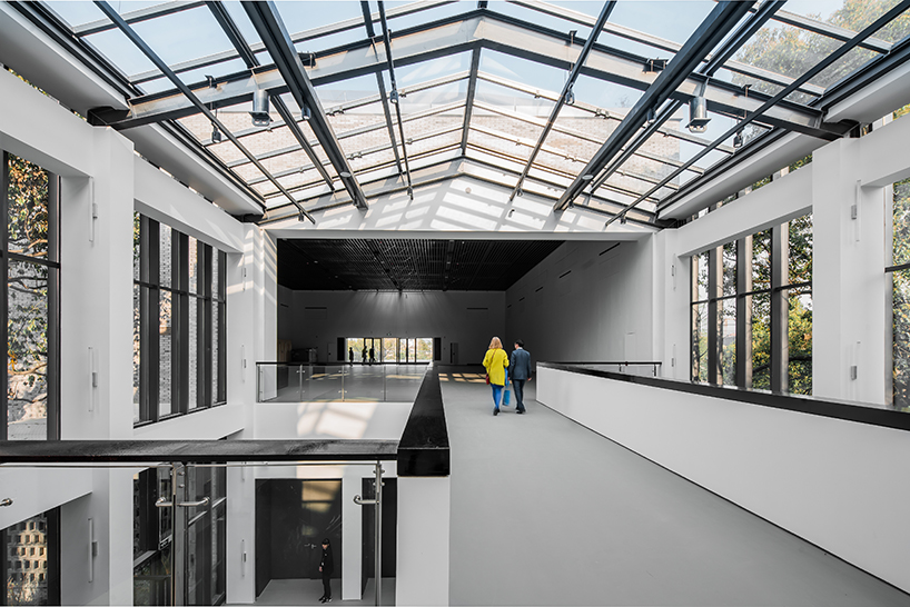 DCA studio renovates wuzhen north silk factory for international exhibit