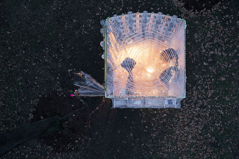 algaevator photobioreactor jie zhang tyler stevermer designboom