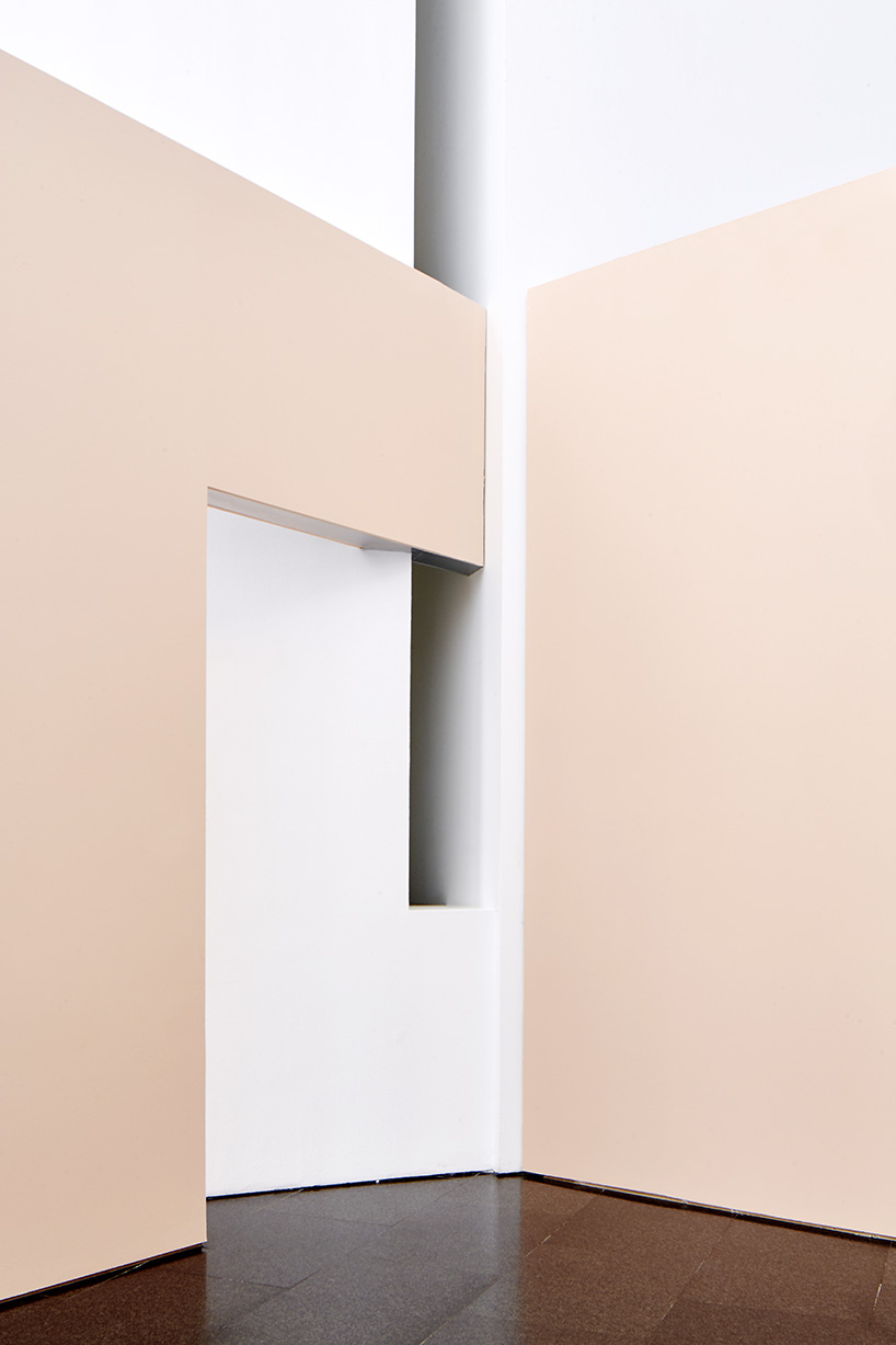 MAIO desings the exhibition display system for species of spaces at the MACBA