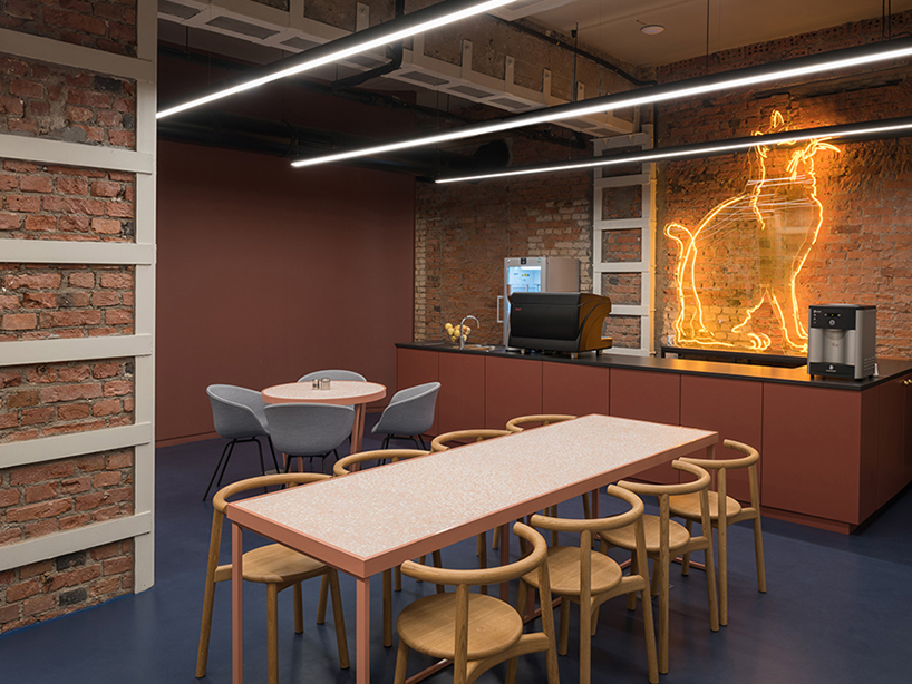 FORM strips historic building in moscow to relocate garage museum of contemporary art