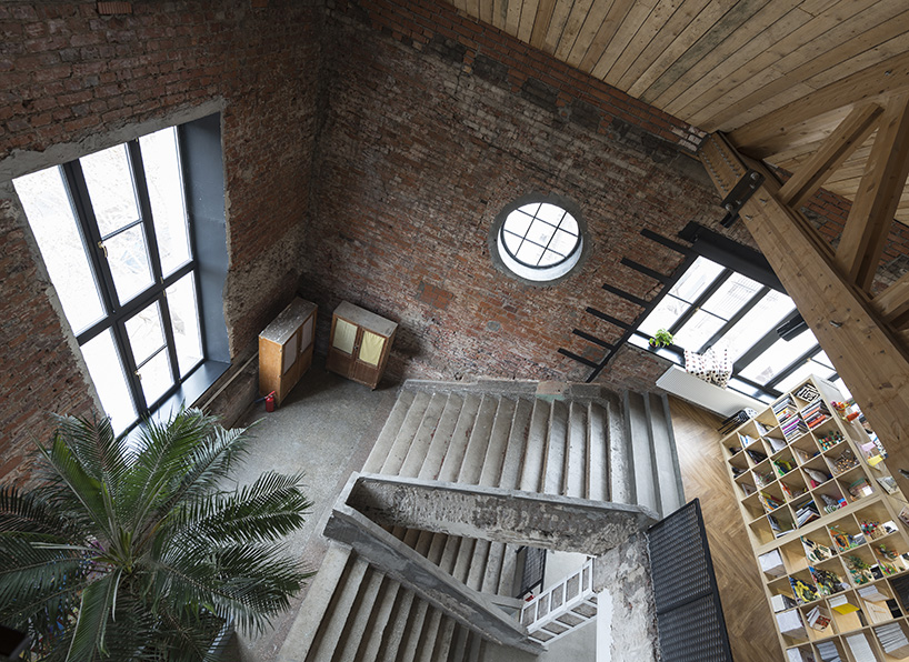 FORM strips historic building in moscow to relocate garage museum of contemporary art