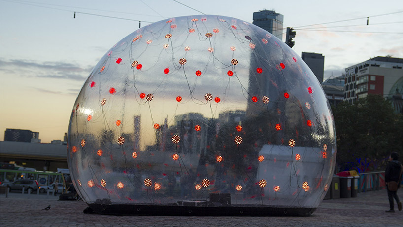 eness sonic light bubble melbourne designboom