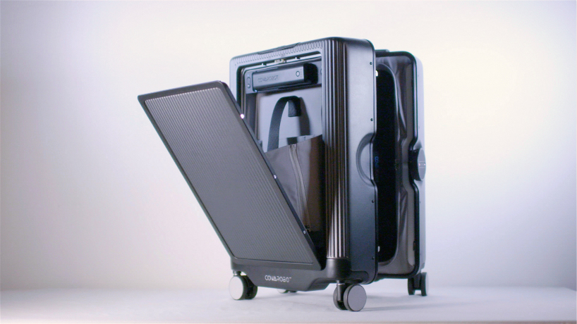 cowarobot suitcase