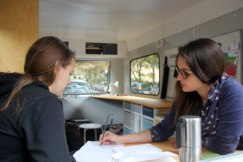 guerilla architects' 'der stadt:symbiont' is a co-working space inside a caravan