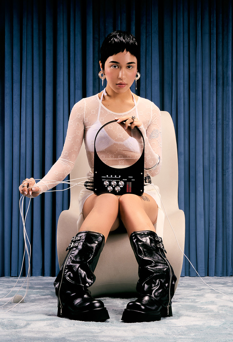 can your handbag DJ? nik bentel unveils wearable sound system with speaker and mixer