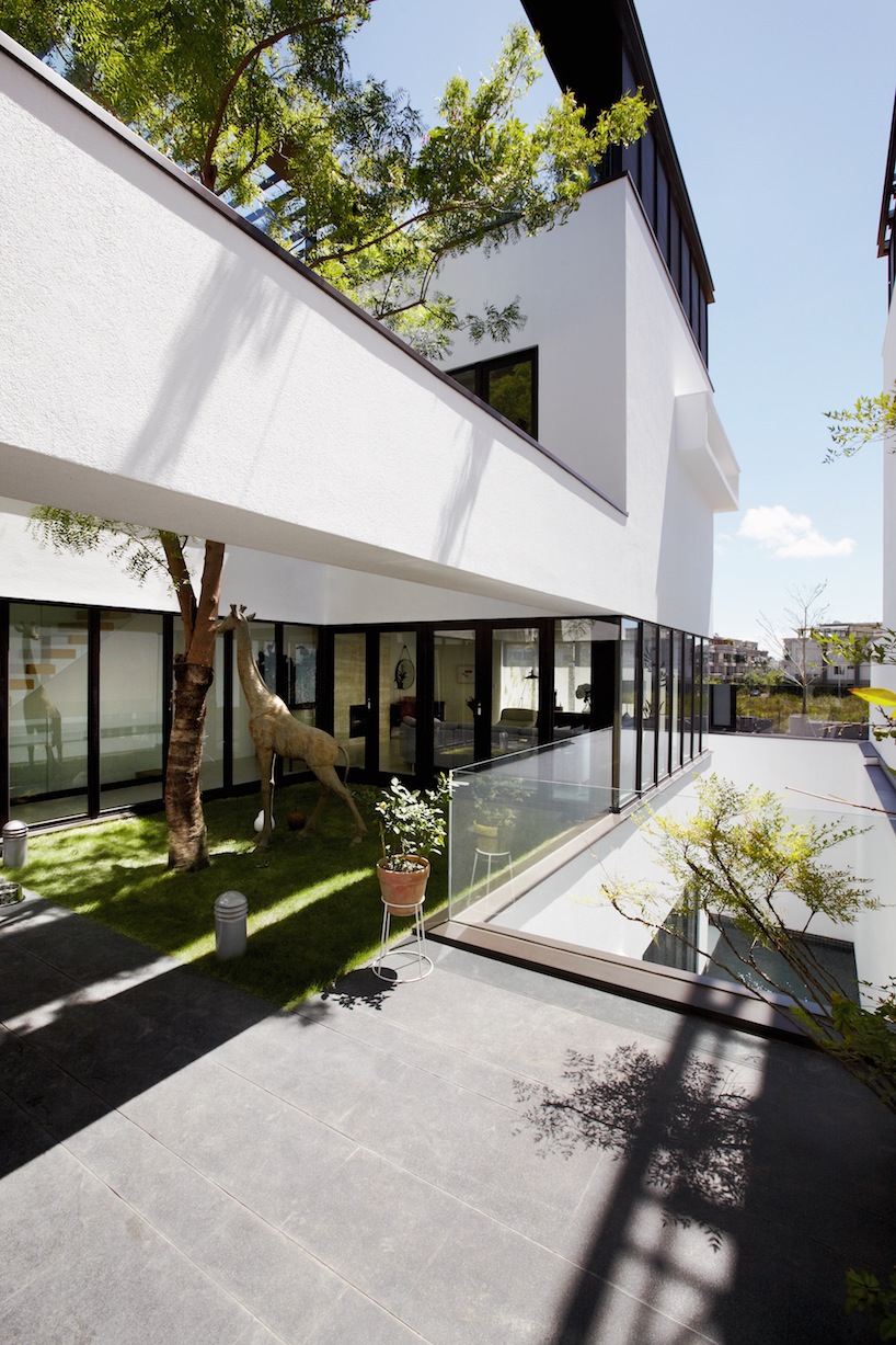 architectural pursuer the house new taipei city taiwan designboom