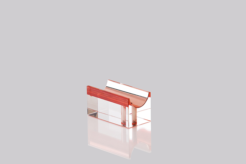 singular concept junction desktop organizer lead-free crystal designboom