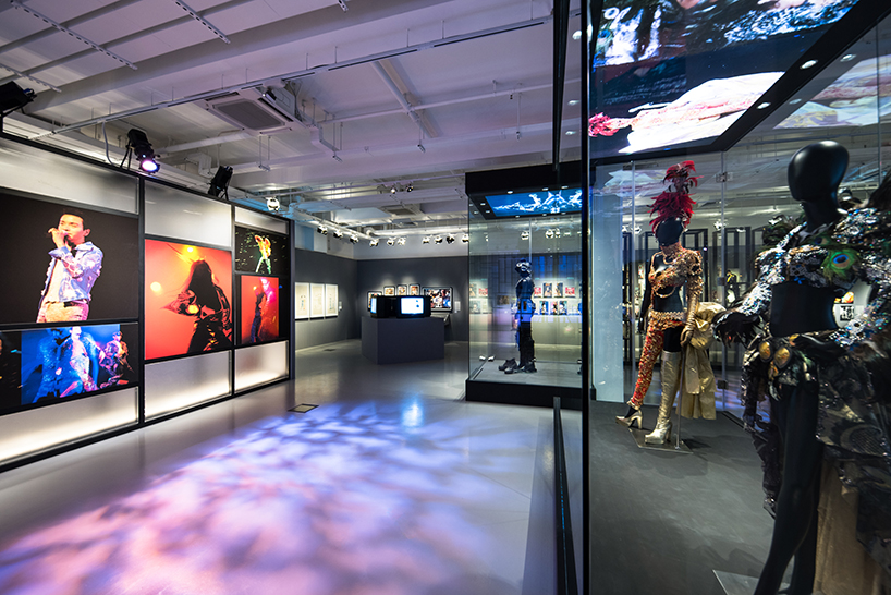 NAPP studio + MIRO reflect the gender-fluid-themed exhibition using indistinct colors and hazy lighting