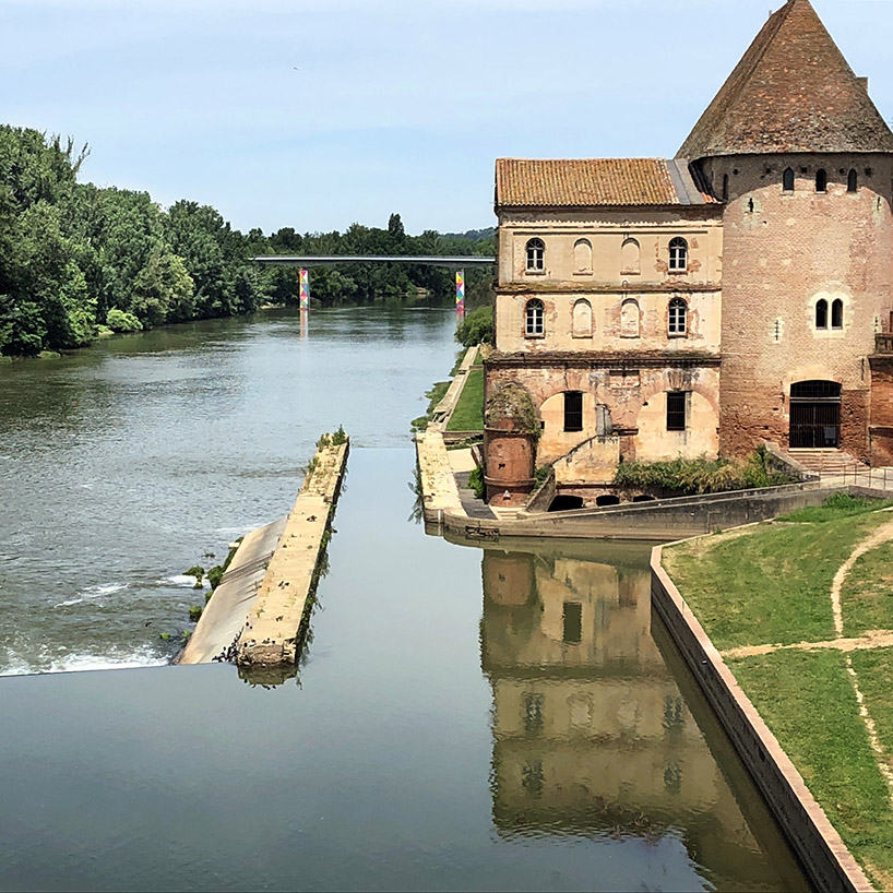 christo guelov's pont couleur introduces color into toulouse landscape