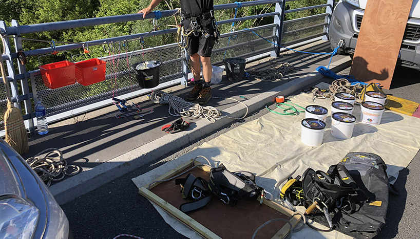 christo guelov's pont couleur introduces color into toulouse landscape