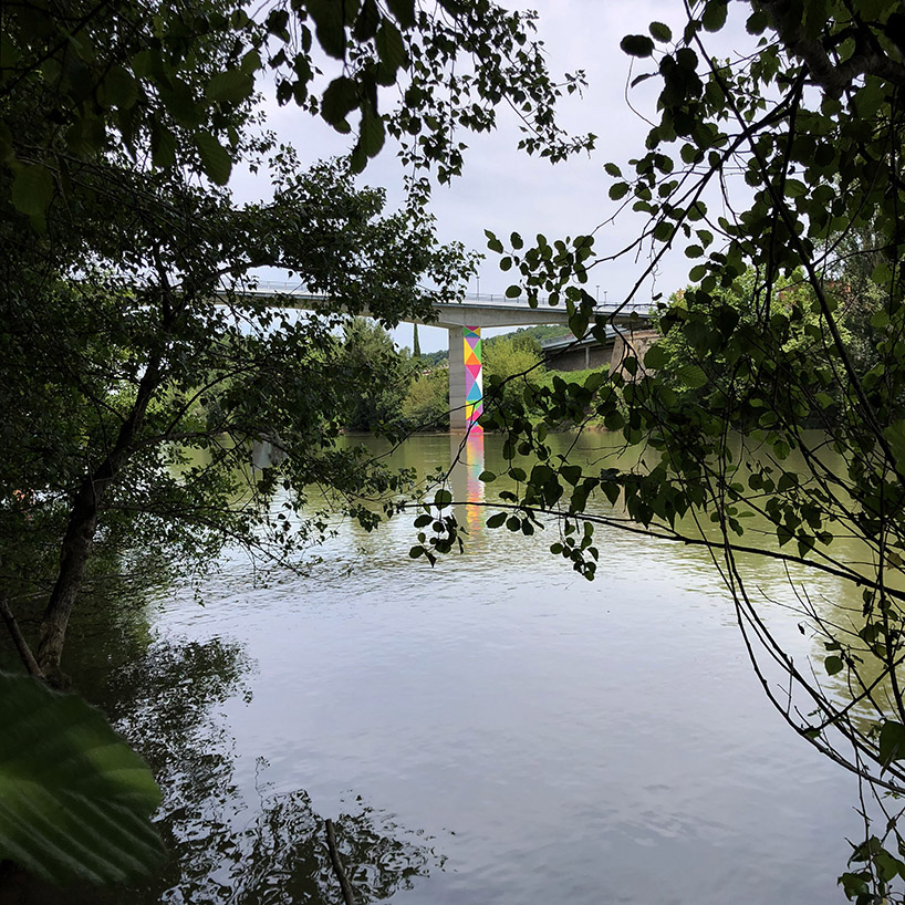 christo guelov's pont couleur introduces color into toulouse landscape