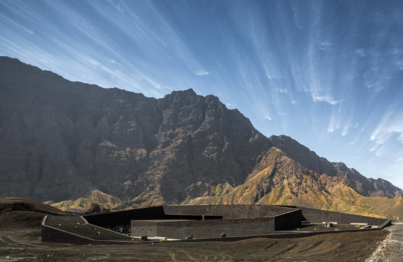 adrian kasperski fogo island cape verde development designboom