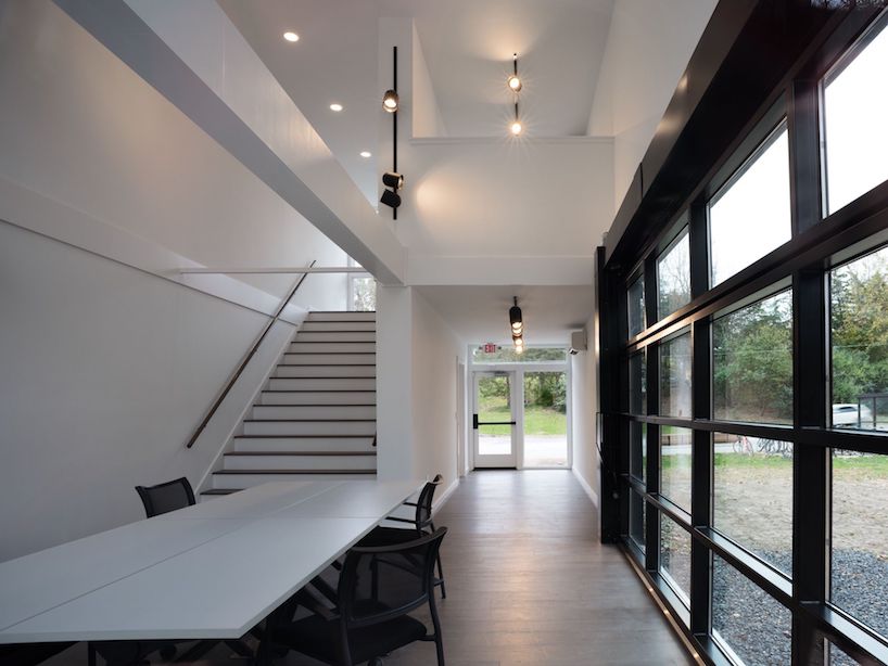 MB architecture sets a prefabricated multi-purpose container in bard college, new york