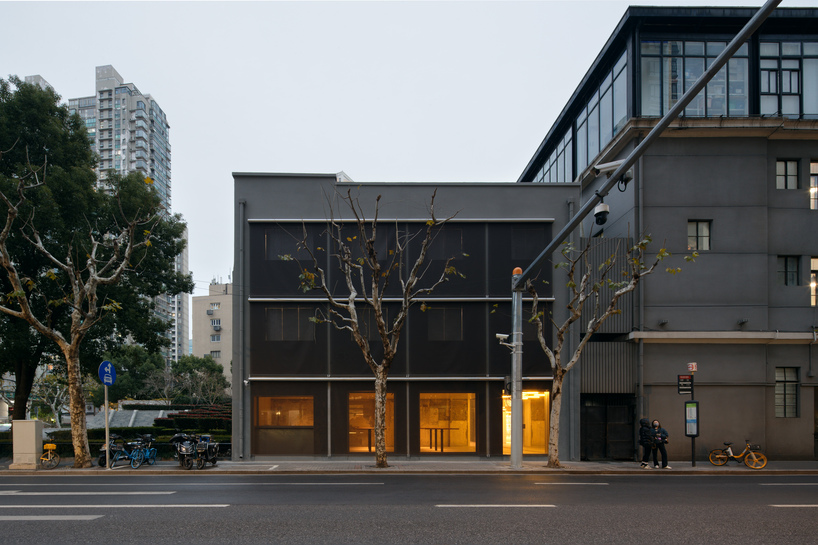 dongqi design wraps shanghai mixed-use complex in steel frames and shifting facades