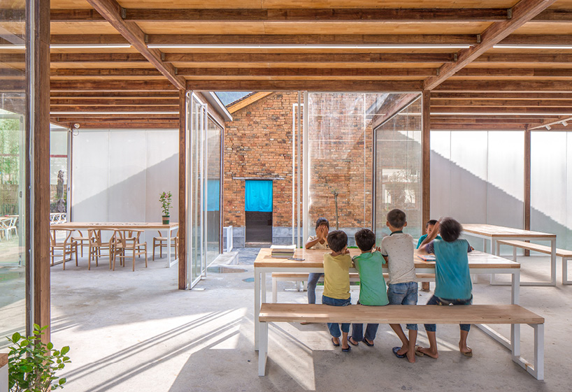 AA.Lab revives a traditional cob brick cottage, the last of its kind in yangshan village