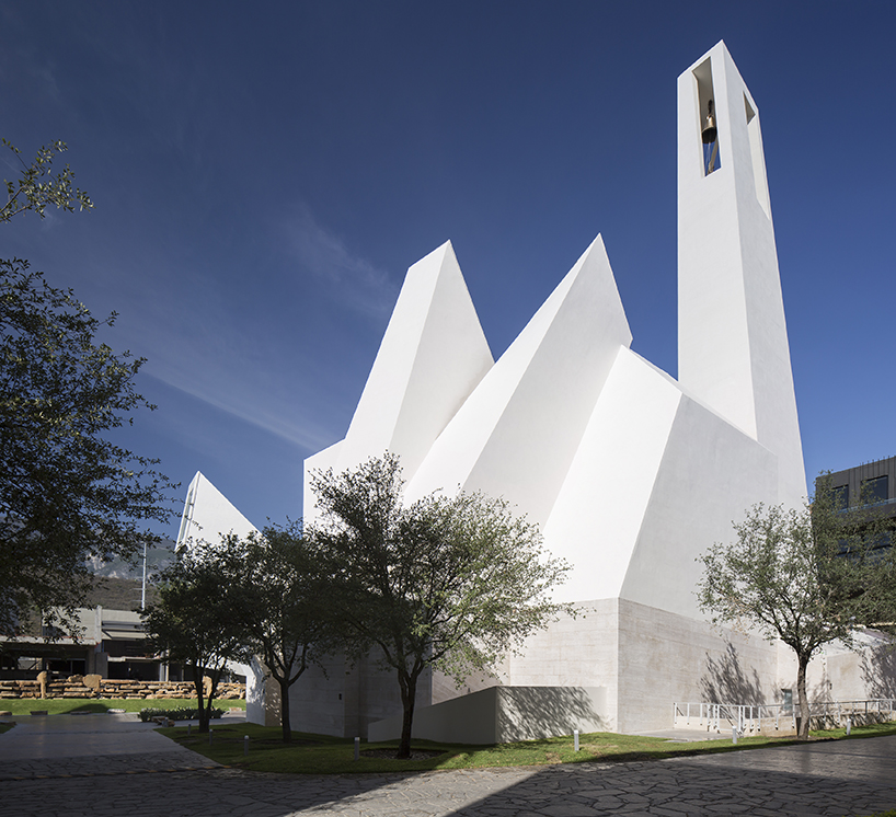 crystalline projections define moneo brock-designed church in monterrey