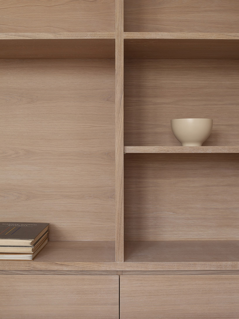 erbar mattes wraps london home in soft wood and dusty brick