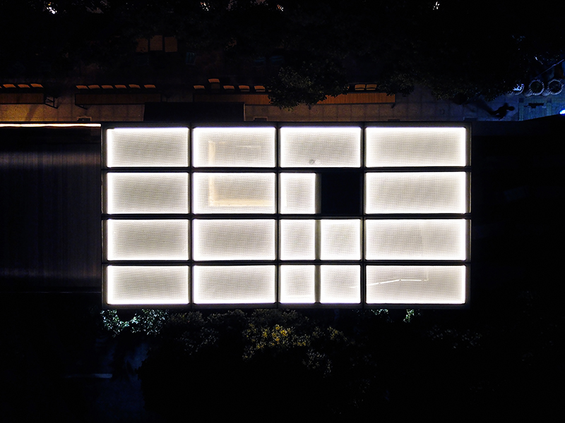 V10 designs the longest bar in shanghai on a secret rooftop