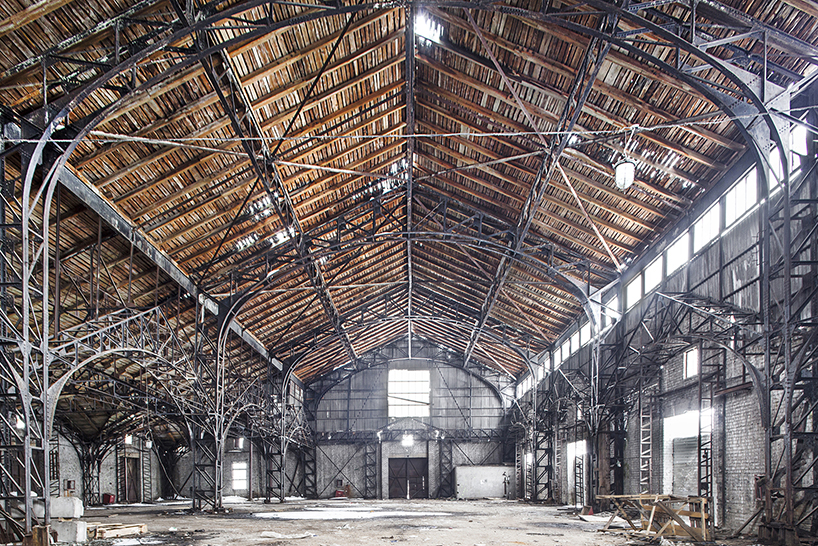 roberto conte captures threatened architectural monuments in nizhny novgorod, russia