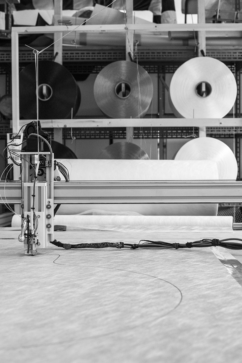 rick tegelaar 3D prints mesmerizing panels made of colback yarn