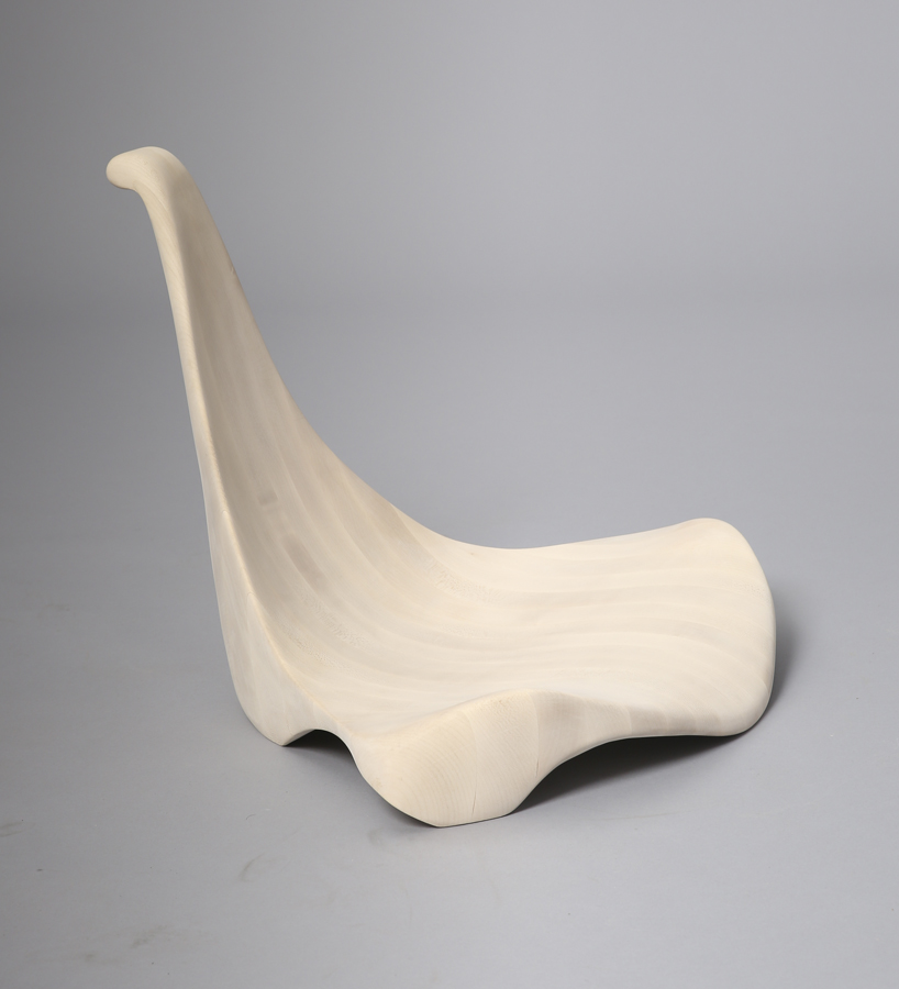 ariel lynne sculpts meditative seat designed in the heart of scandinavia