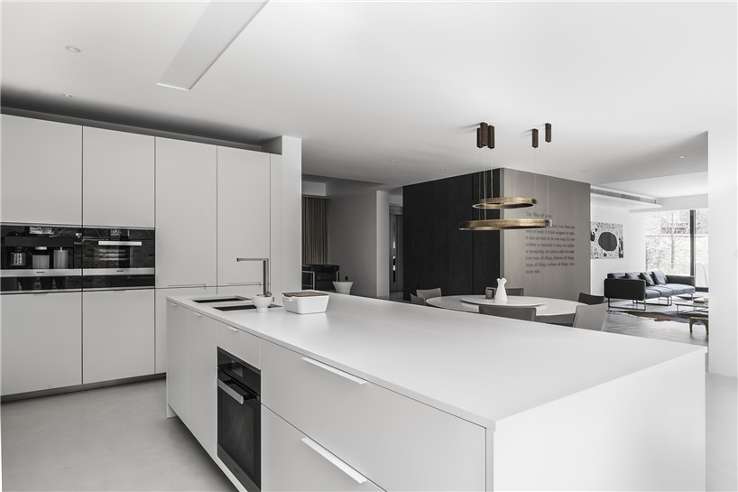 wei yi design creates a family home of monochrome + marble in nanjing, china