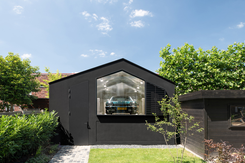 bureau fraai designs a private car showroom and tops up a townhouse in amsterdam 5