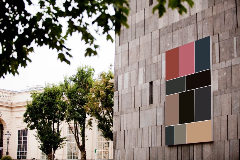 barato uses google image search's algorithms to create color palette art around europe
