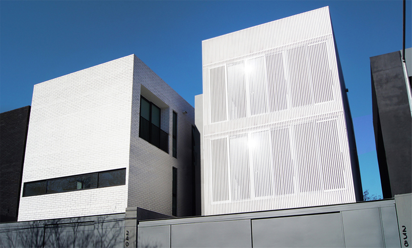 casas SP by S-AR + marisol gonzález is a monochromic complex of single-family houses