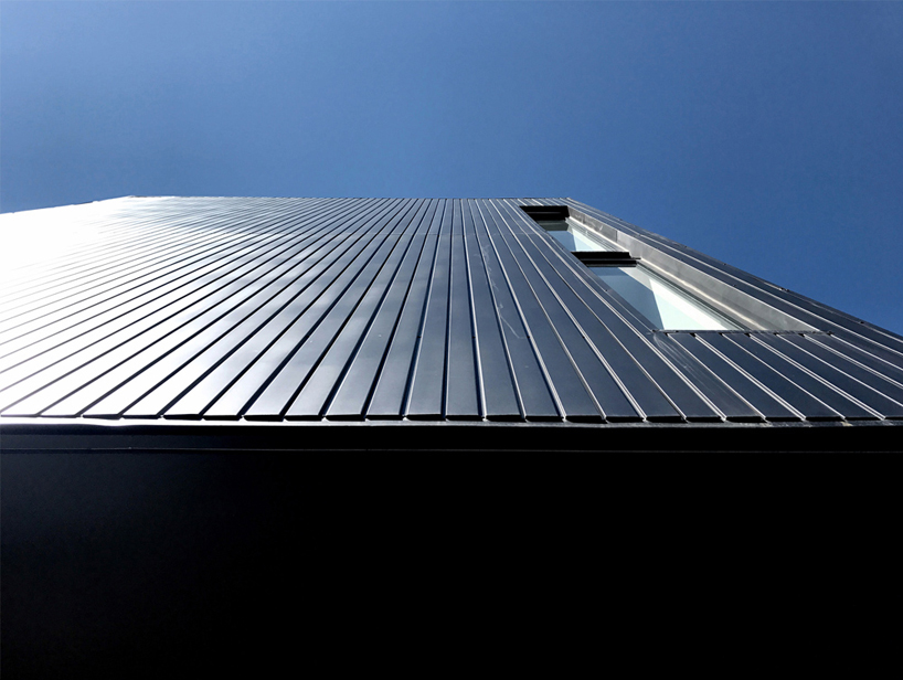 casas SP by S-AR + marisol gonzález is a monochromic complex of single-family houses