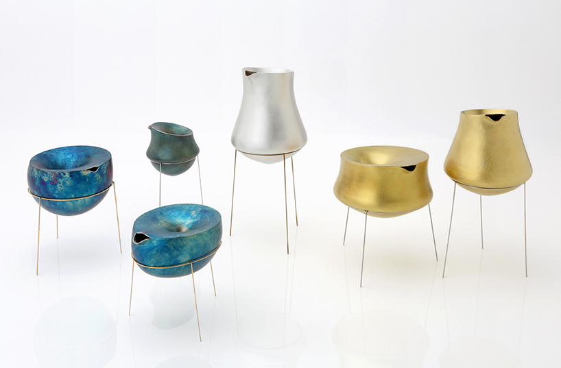 adi toch receptive vessels installation saatchi gallery designboom