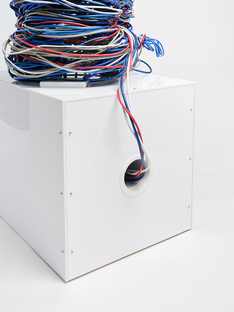 hundreds of feet of cable and steel reimagine rodin’s thinker for networked age - 5