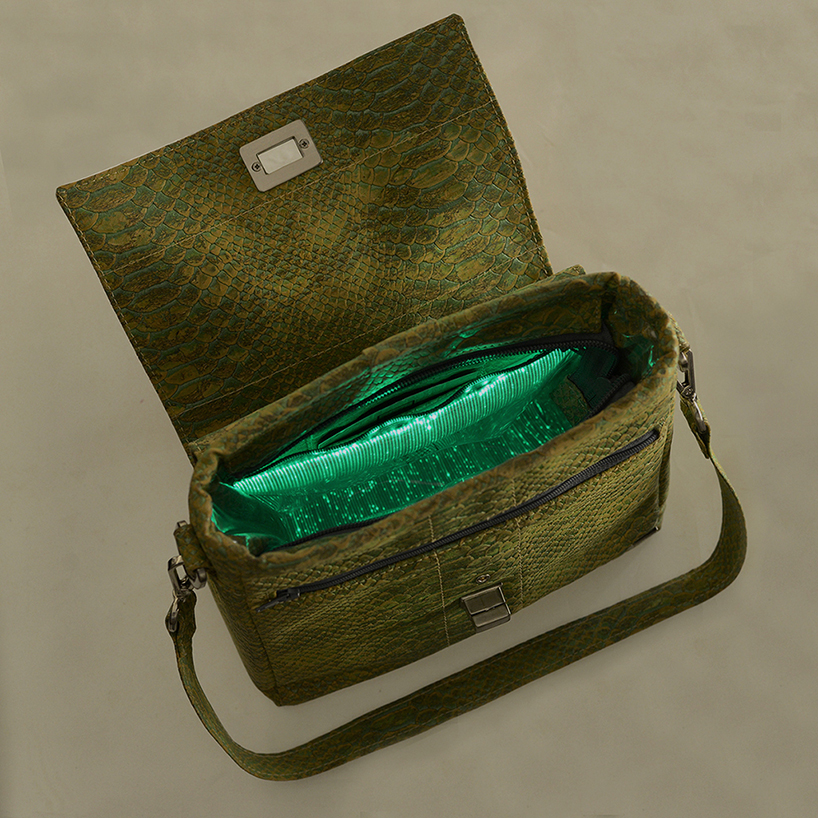 Light Up Accessory Bag