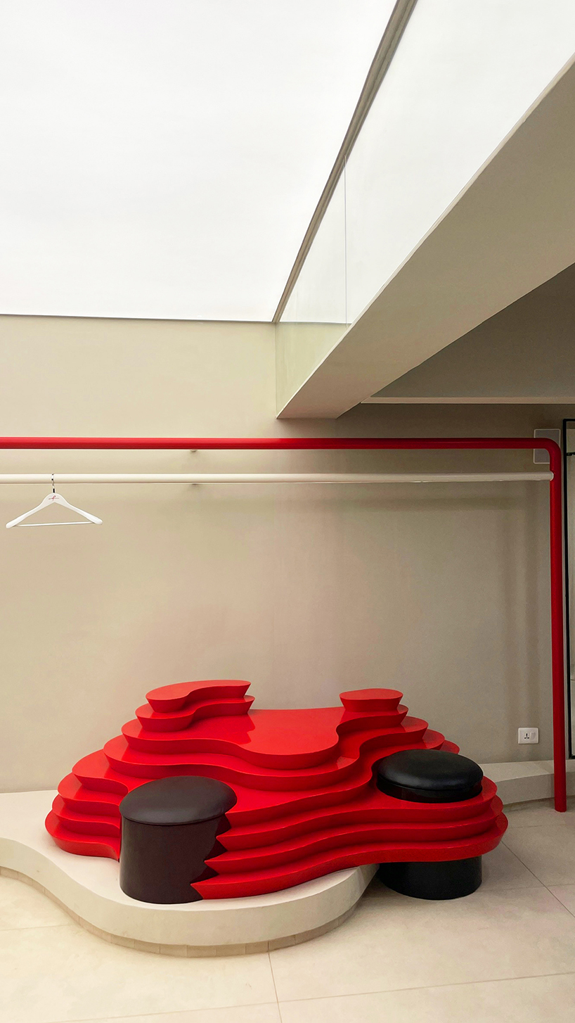 Arks Flagship Store 7