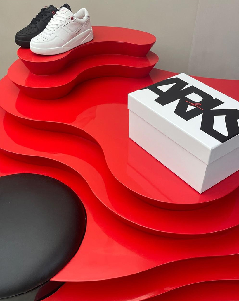 Arks Flagship Store 8