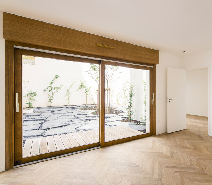 AAVP covers parisian building in golden sheets, carved like iron-worked balconies