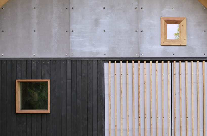 boano prišmontas nestles barn-like art gallery in rural hertfordshire