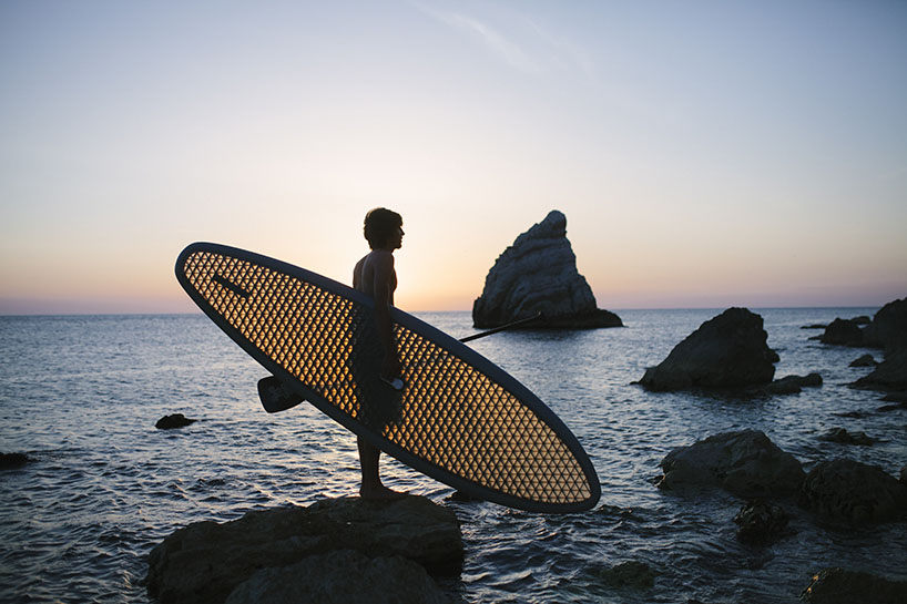 NERD's 3CSup is an ultra light + translucent paddling board for surfers - 1