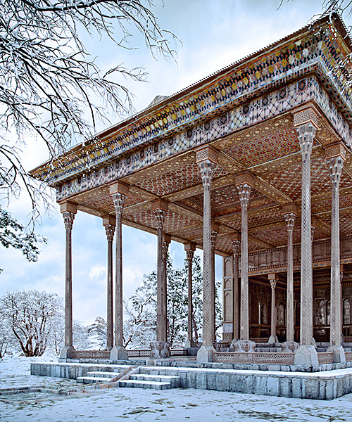 mohammad yazdi rad digitally reconstructs ayine khaneh palace in isfahan, iran