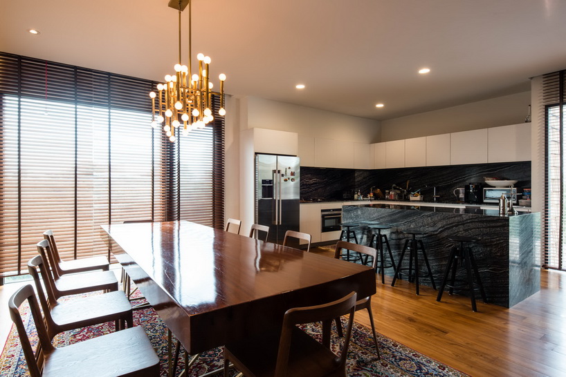 seARCH's wss - residence finds its own privacy in a urban area using architectural planning